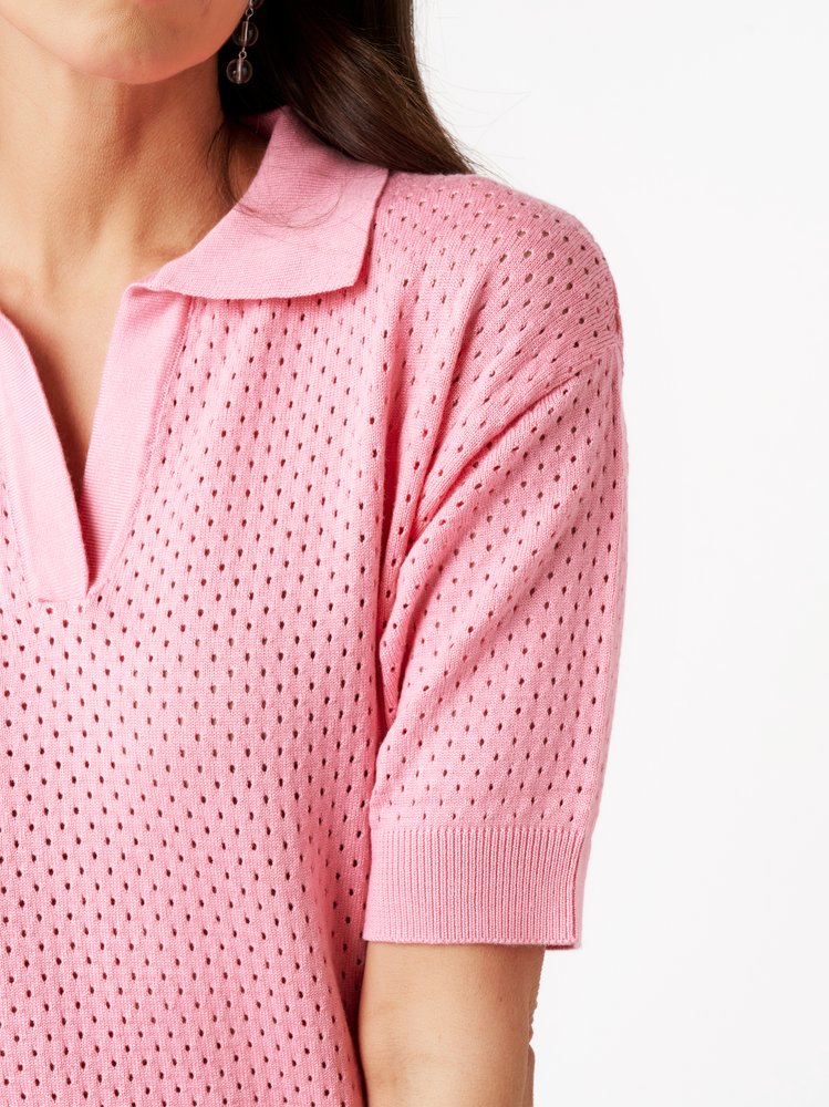 Damenpolo Greta in pink, Poloshirt aus Lochstrick, Detailansicht