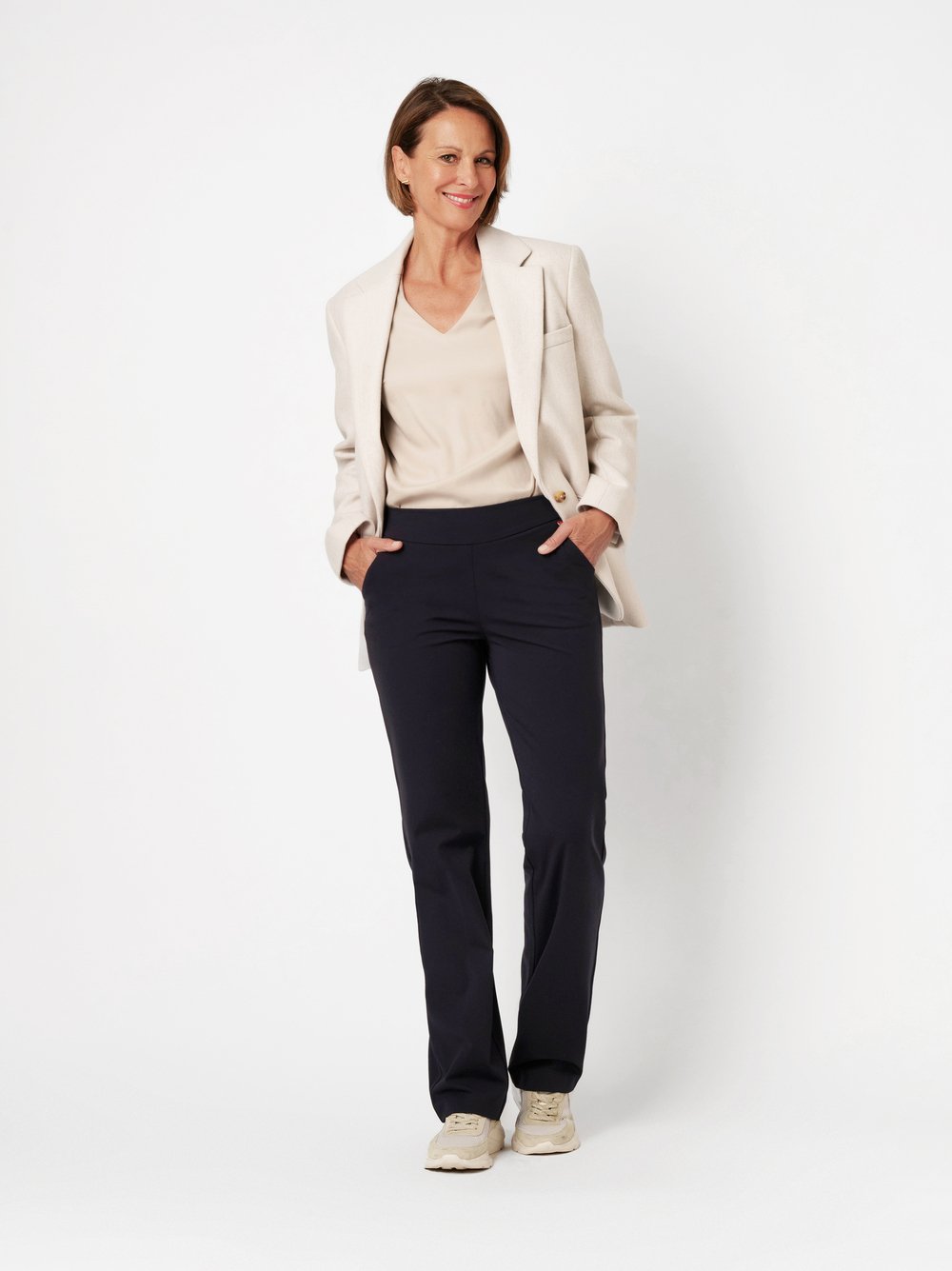 Hose Scarlet navy Outfitansicht