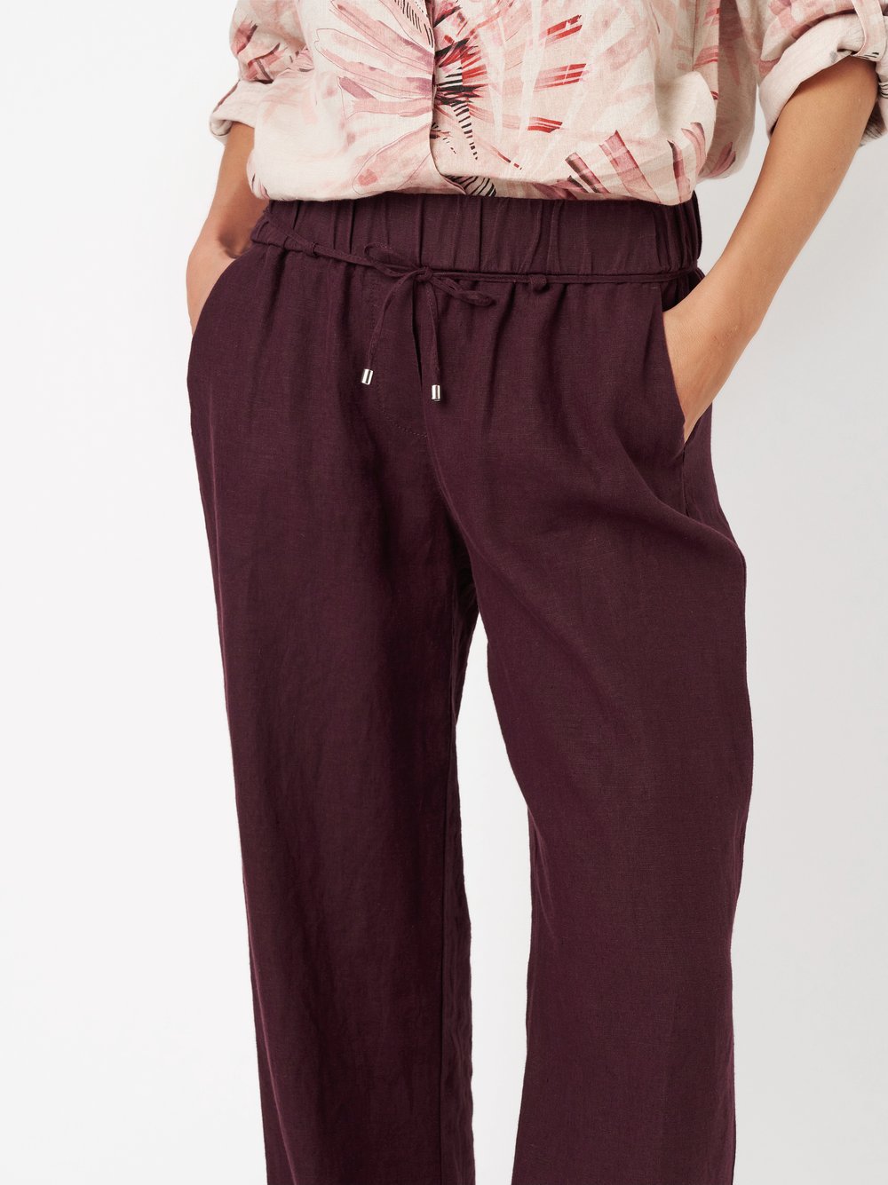 Damenhose Pia Wide in berry, Weite Leinenhose, Detailansicht