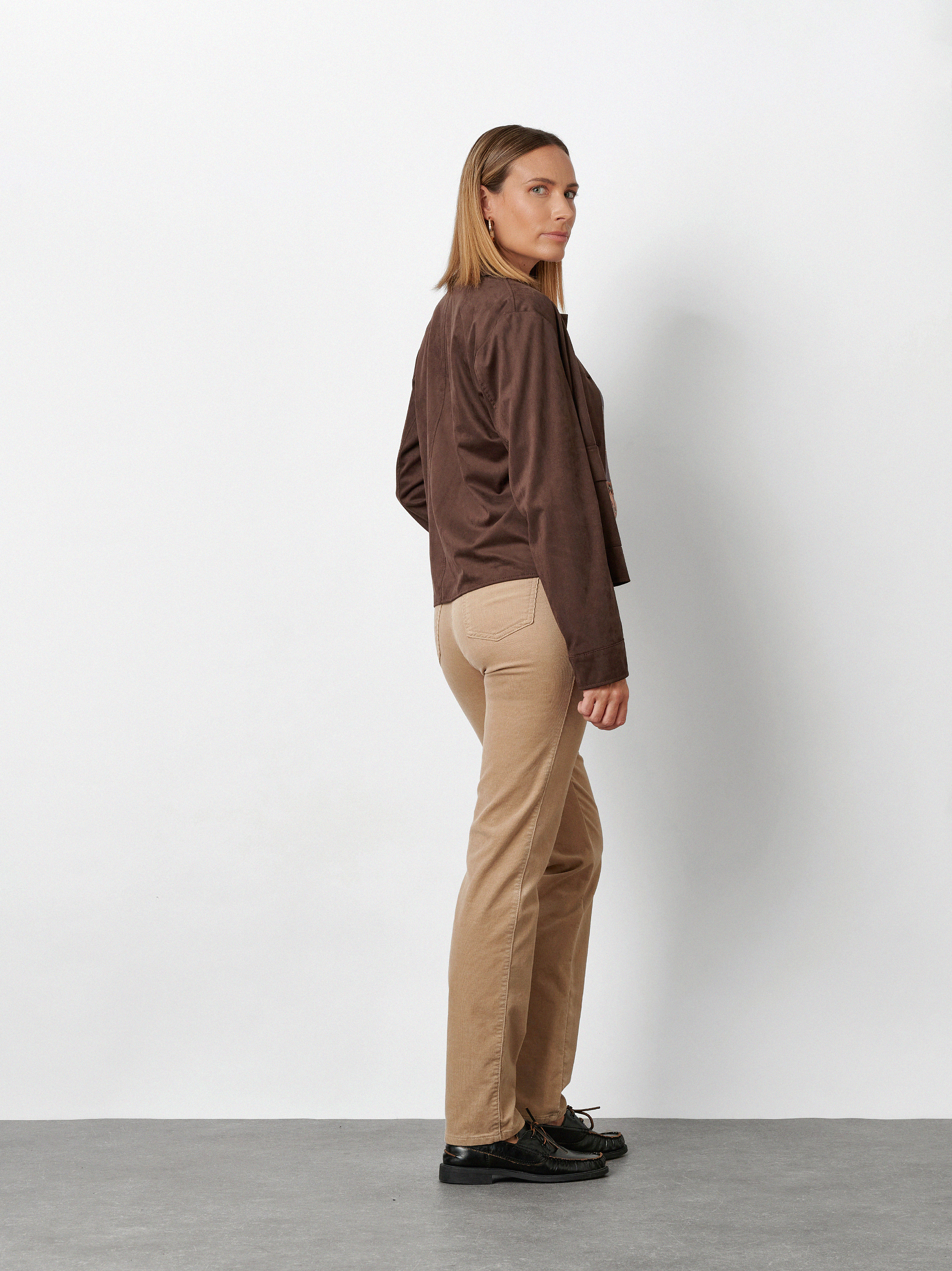 Womens trousers Be Loved in Sand, high-waist corduroy trousers, back view worn by model