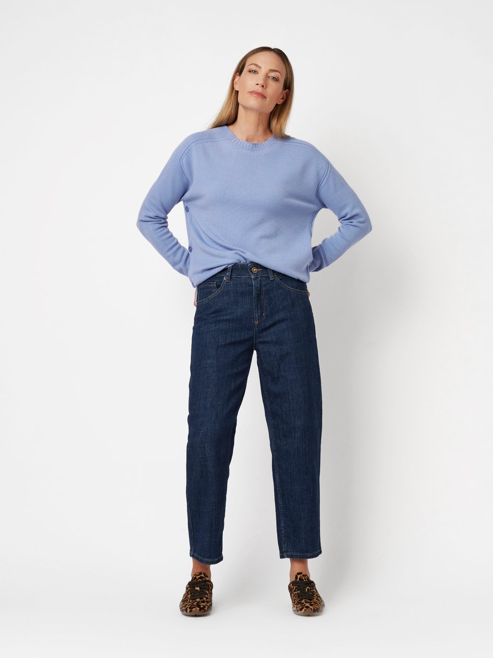 Jeans Liv rinsed blue Outfitansicht Jeans Liv rinsed blue Outfitansicht
