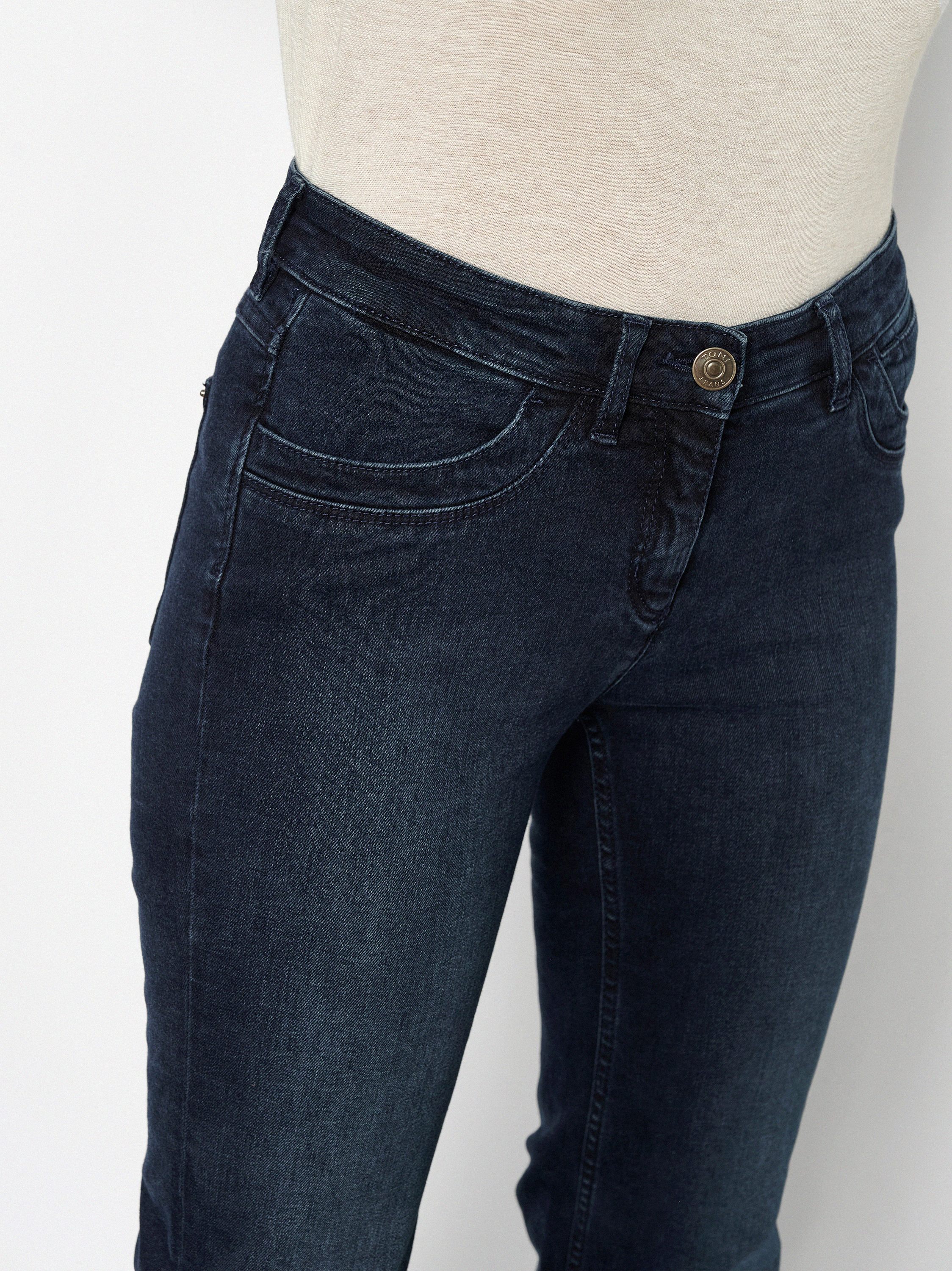 Damenjeans Perfect Shape in Dark Blue, regular-Fit Jeans mit Shapingeffekt, Detailansicht