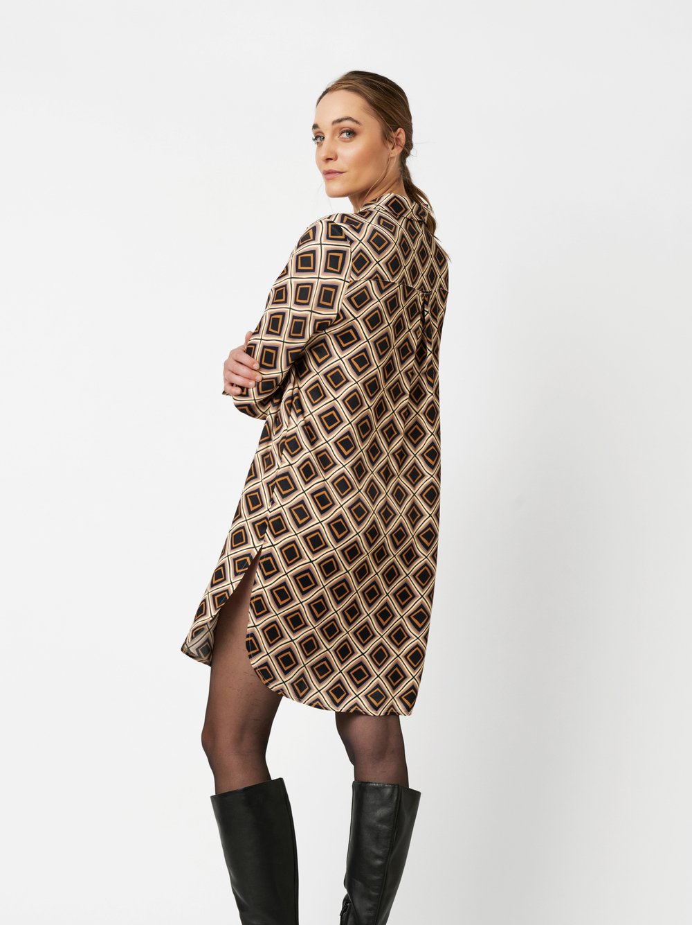 Bluse Alma multicolour Rueckansicht Bluse Alma multicolour Rueckansicht