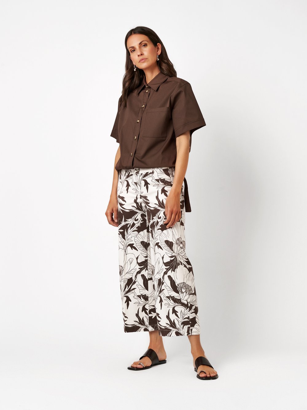 Womens blouse Clay in dark brown, boxy-cut blouse with side lacing, outfit view worn by model
