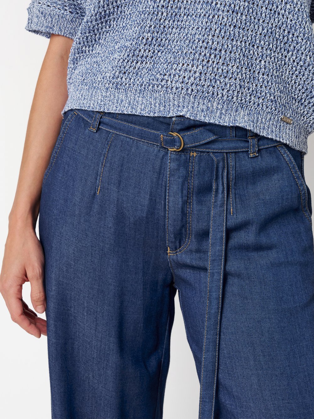 Damenjeans Liv Wide in mid blue, Feinfallende Wide Leg Jeans, Detailansicht