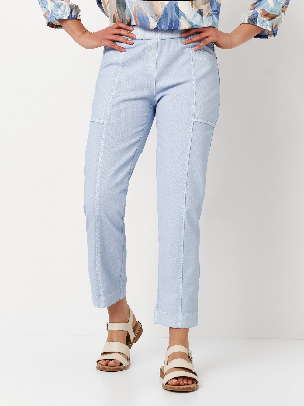Hose Sue light blue Vorderansicht