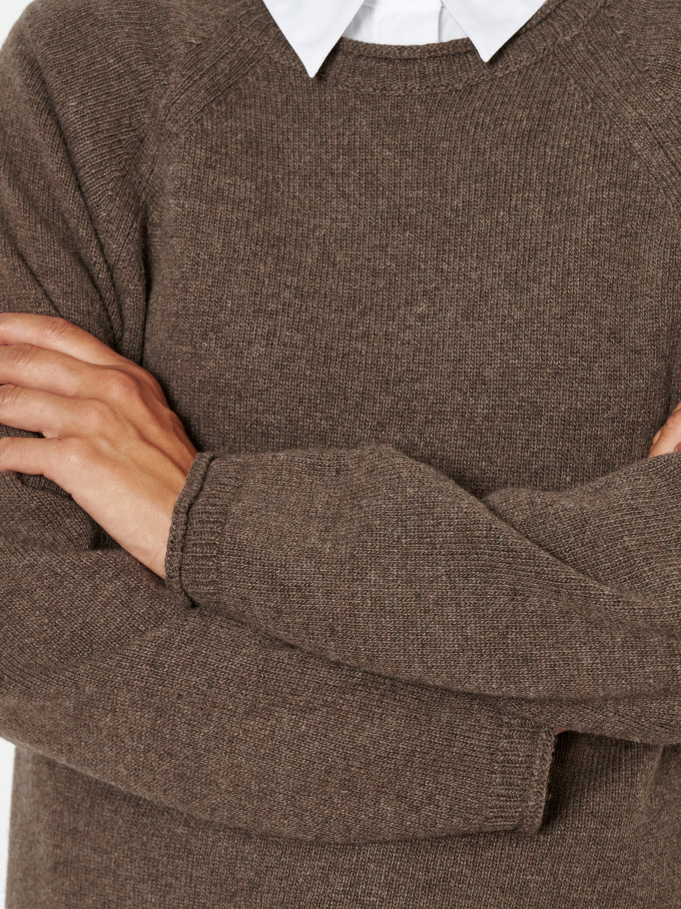 Damenpullover Gaia in Braun, Pulli aus Kaschmir-Mischung, Detailansicht