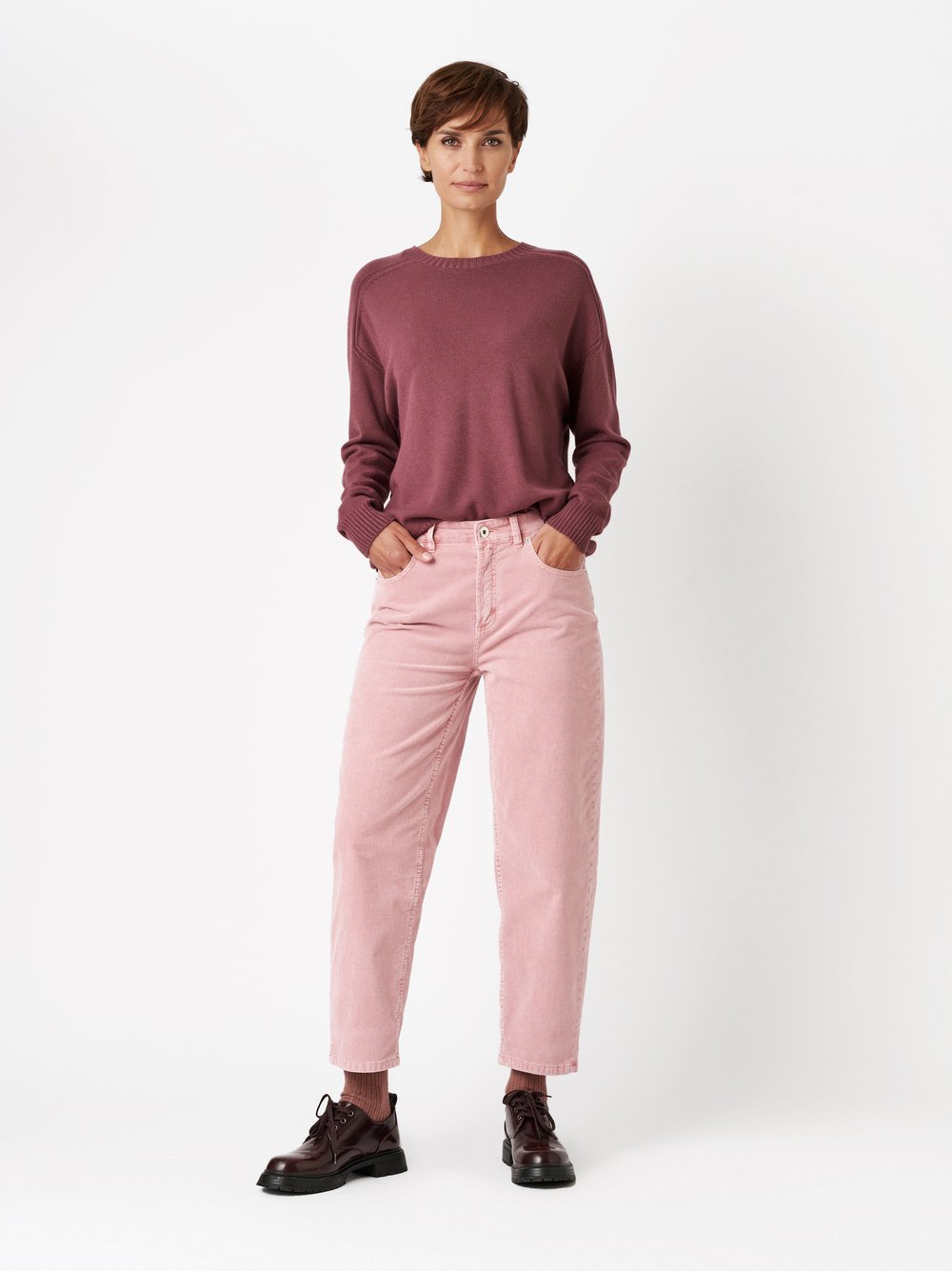 Trousers Liv rose outfit view