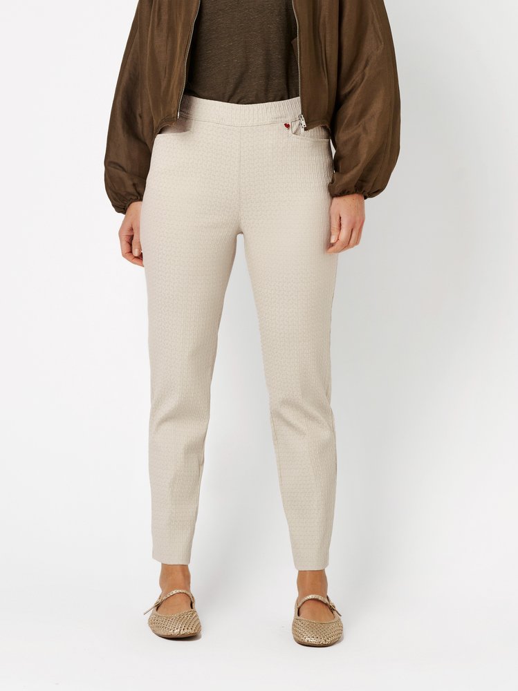 Womens trousers Alice Slim 7/8 in sand, 7/8 trousers made of structured jacquard, front view worn by model