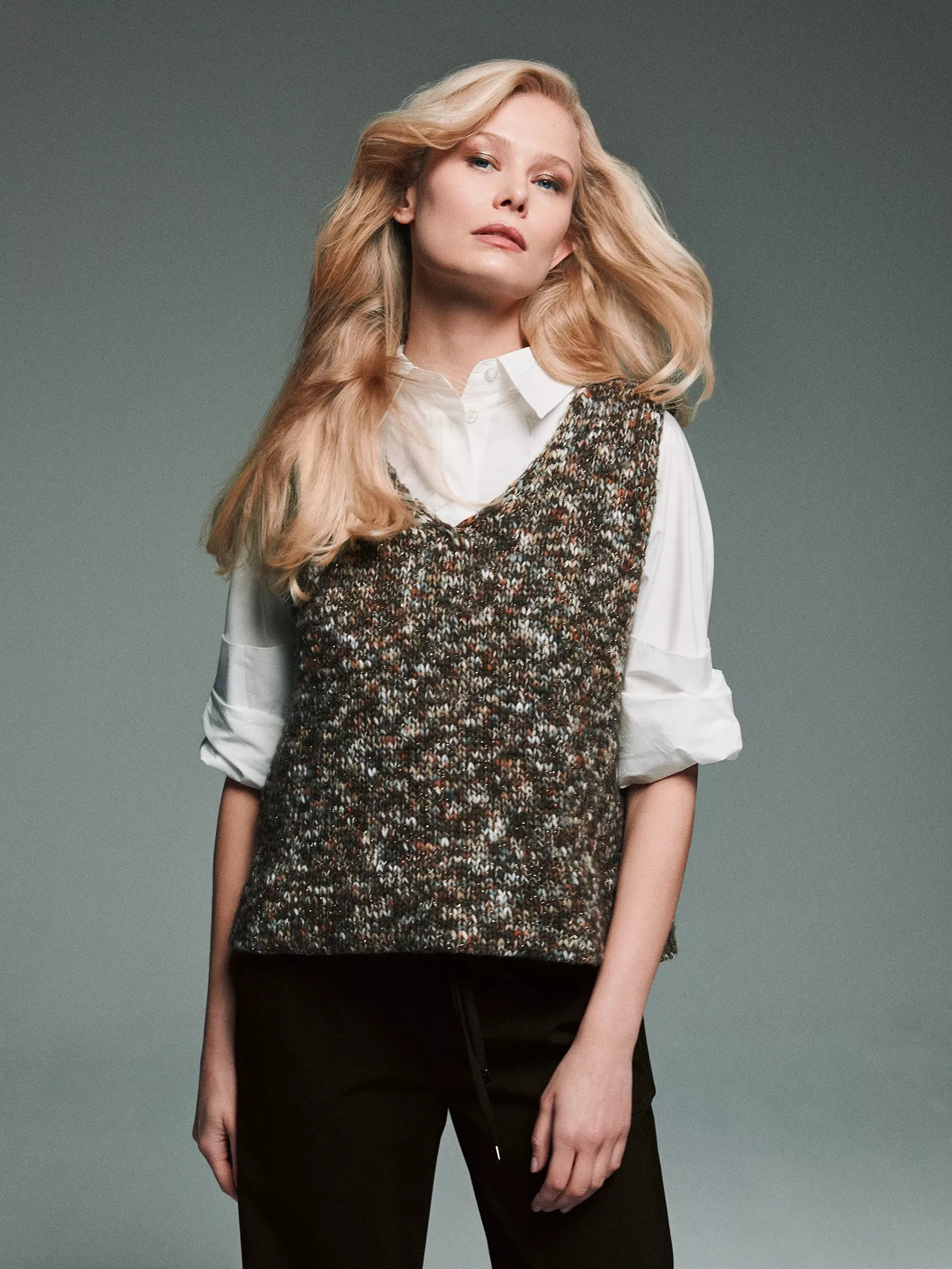 Die Lust auf Strick liegt in der Luft. Und wir haben da ein paar ziemlich schöne Gründe, ihr nachzugeben.

#TONIFashion #simplythebest