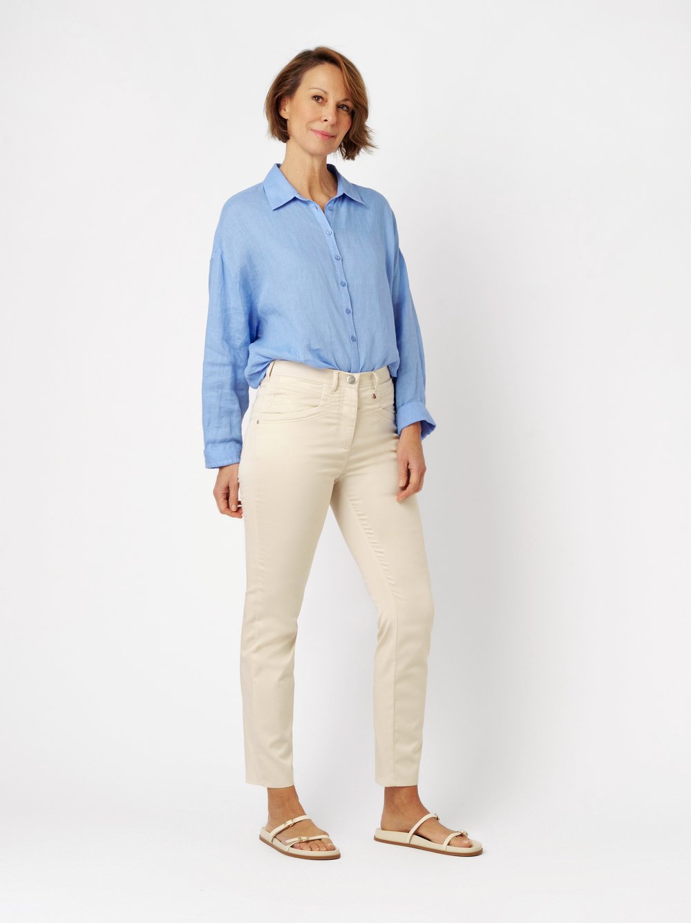 Damenhose Meine beste Freundin 7/8 in light beige, Sommerliche 7/8-Hose, Outfitansicht am Model