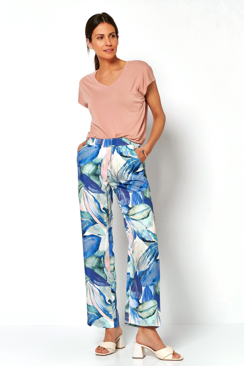 Summer pants with a tropic print | Style »Summer« multicolour blue