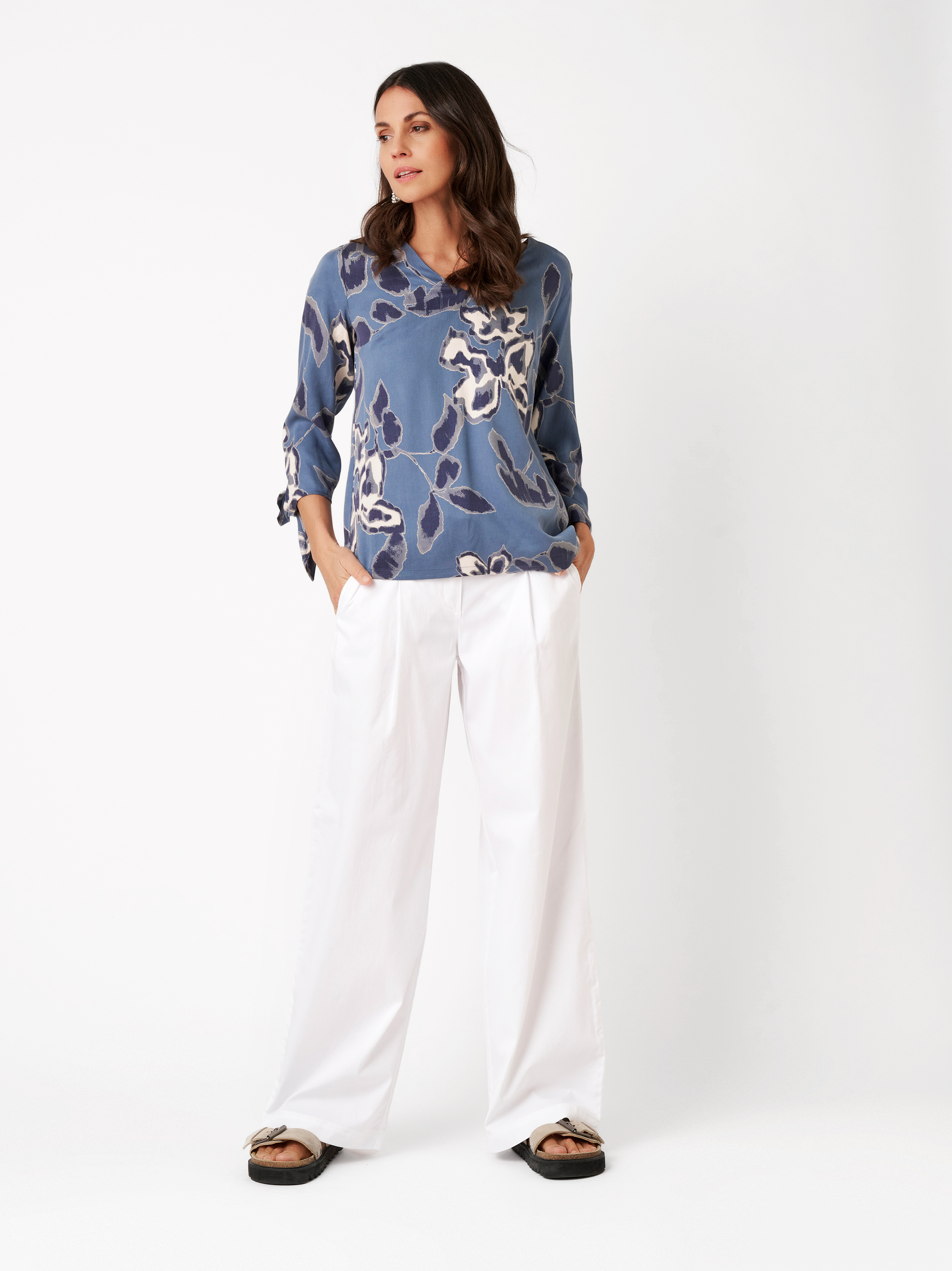 Womens blouse Anna in blue, elegant pull-on blouse with flowerprint, outfit view worn by model