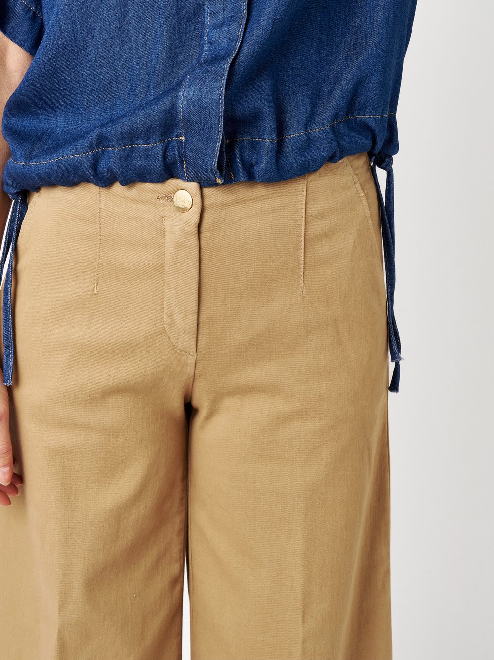 Damenjeans Jenny Culotte in light brown, Culotte aus leichtem Denim, Detailansicht