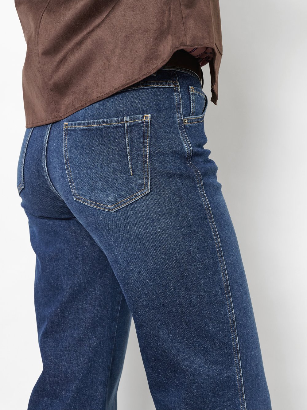 Damenjeans Liv Wide in Dark Blue, wide-Leg Jeans mit Waschung, Detailansicht