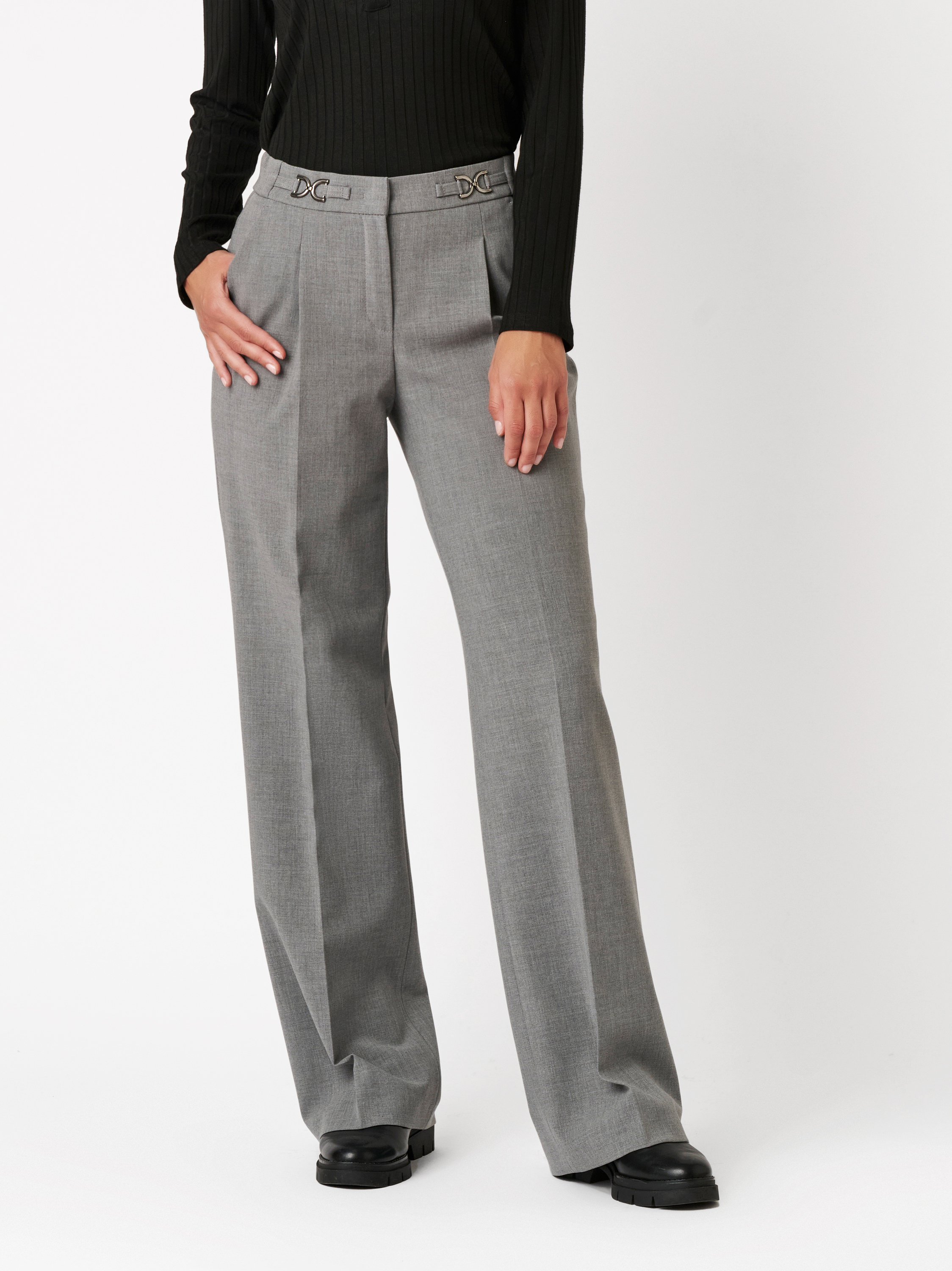 Trousers Luisa grey front view