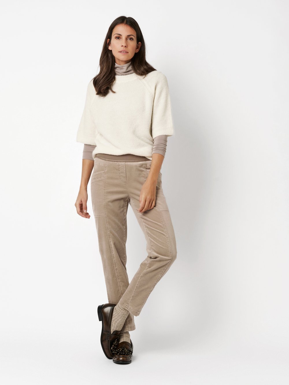 Hose Sue light brown Outfitansicht