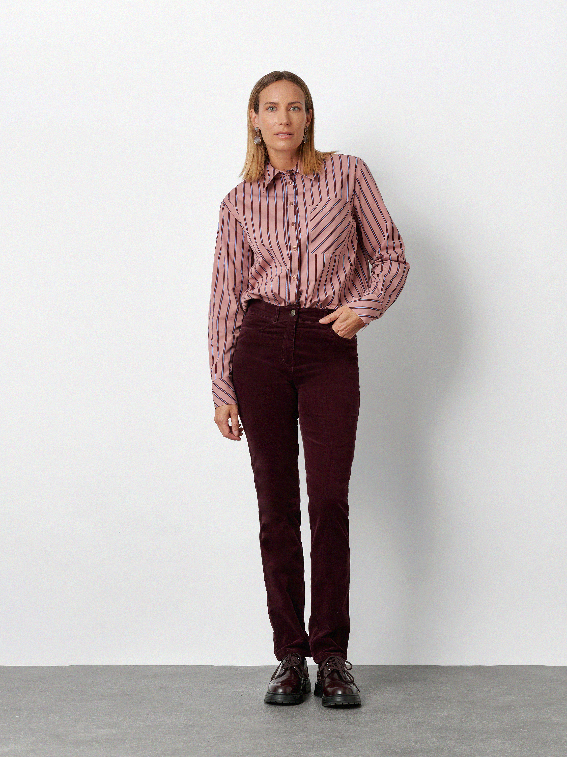 Womens trousers Be Loved in Berry, high-waist corduroy trousers, front view worn by model