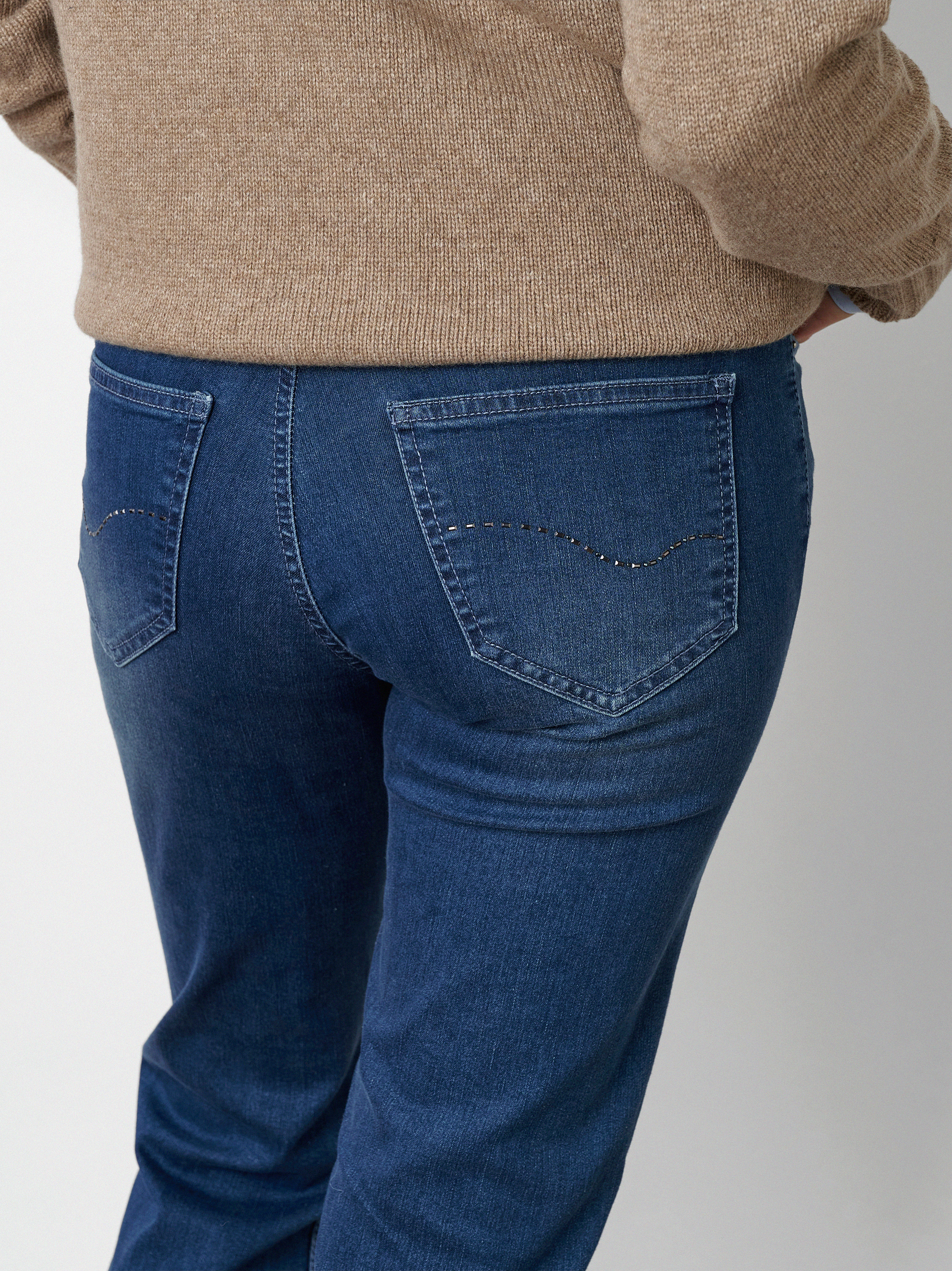 Damenjeans Liv Regular in mid blue, Regular-Fit Jeans, Detailansicht