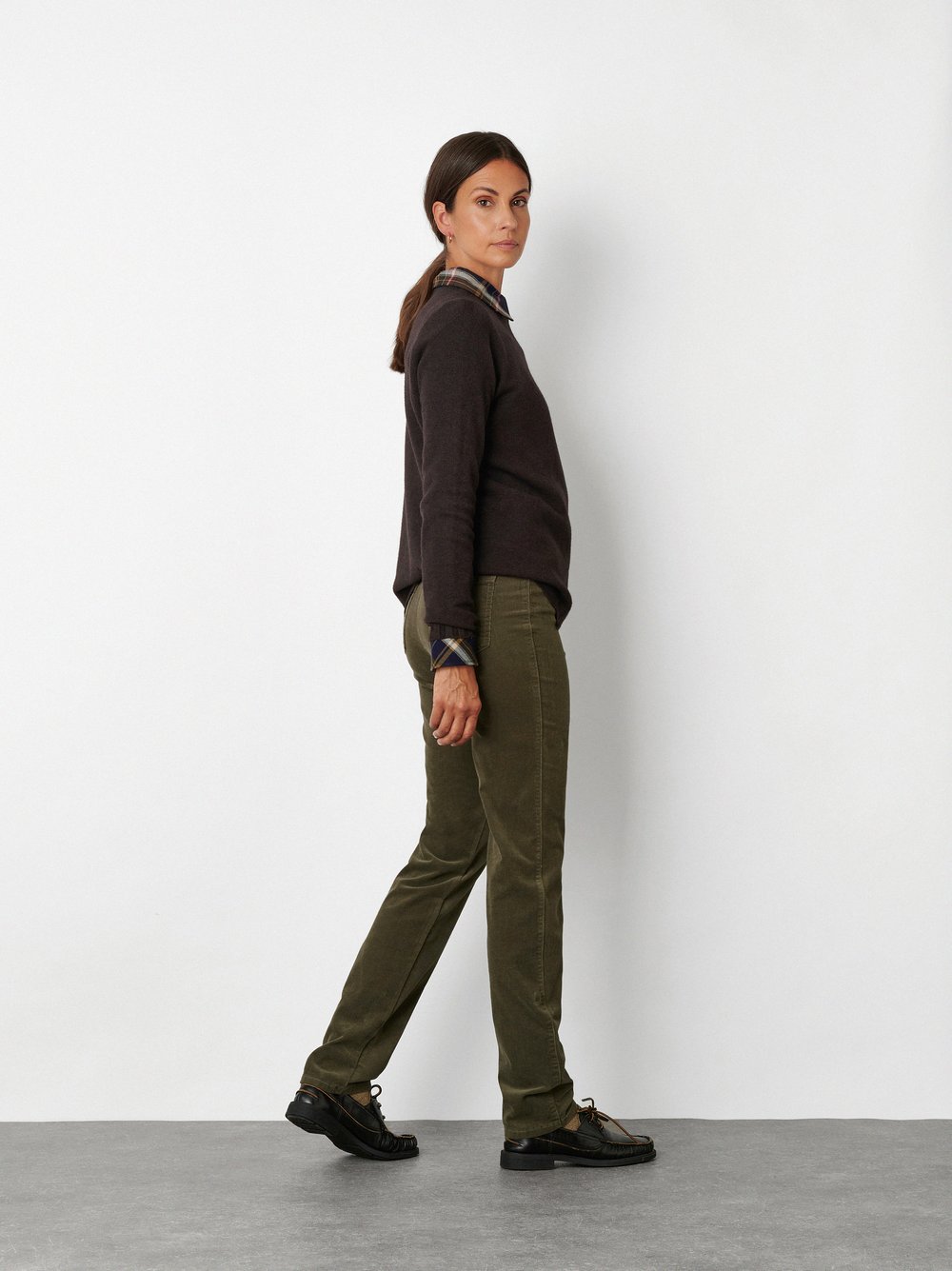 Womens trousers Be Loved in Olive, high-waist corduroy trousers, back view worn by model