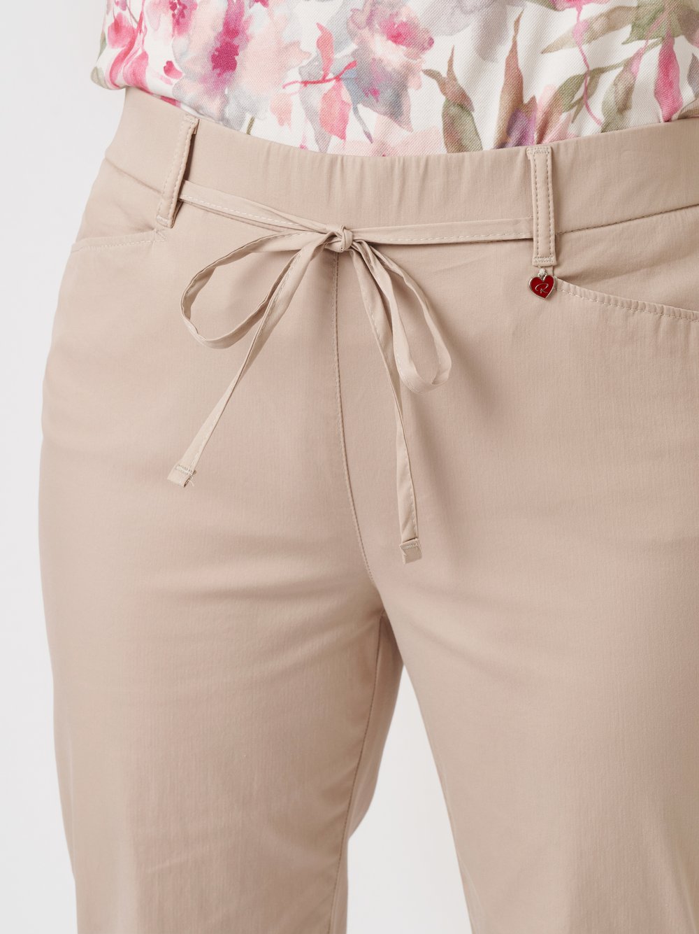 Womens trousers Scarlet Wide 3/4 in light beige, wide-leg trousers in 3/4 length, detail view