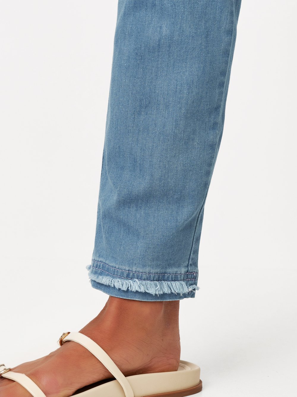 Jeans Meine beste Freundin light blue Detailansicht Jeans Meine beste Freundin light blue Detailansicht