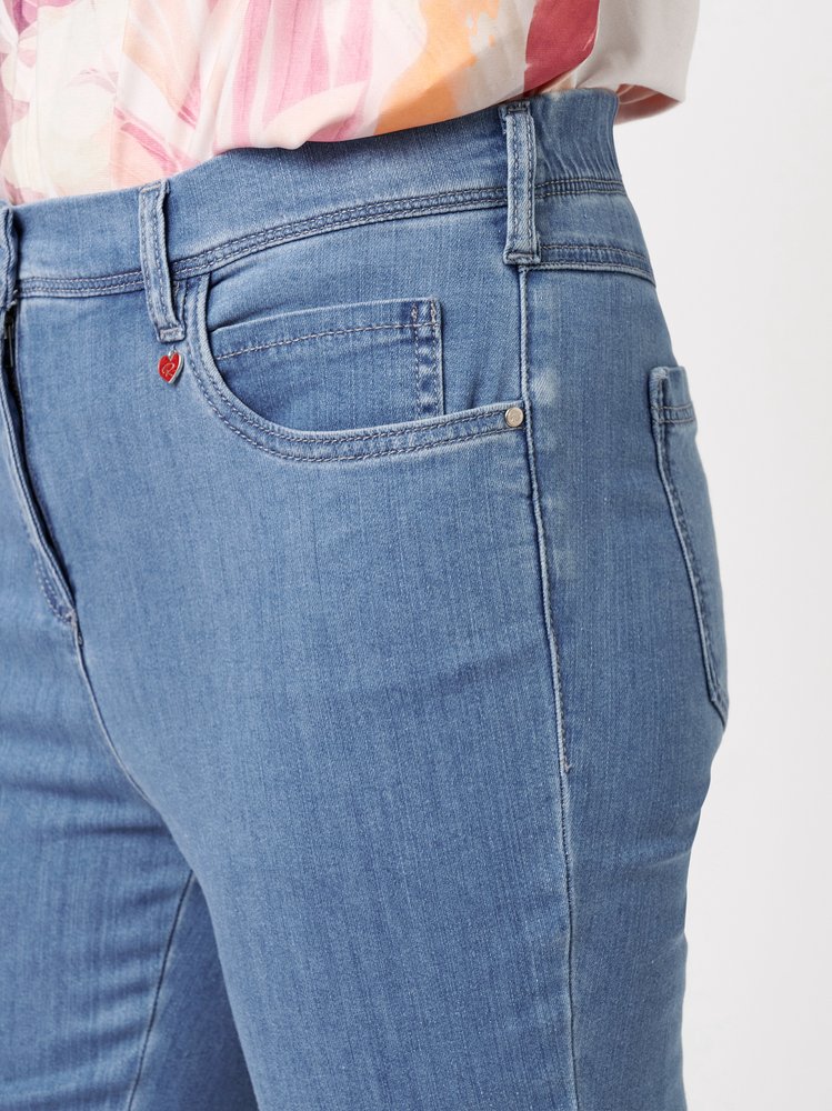 Womens jeans Meine beste Freundin Capri in light blue, summery capri jeans, detail view