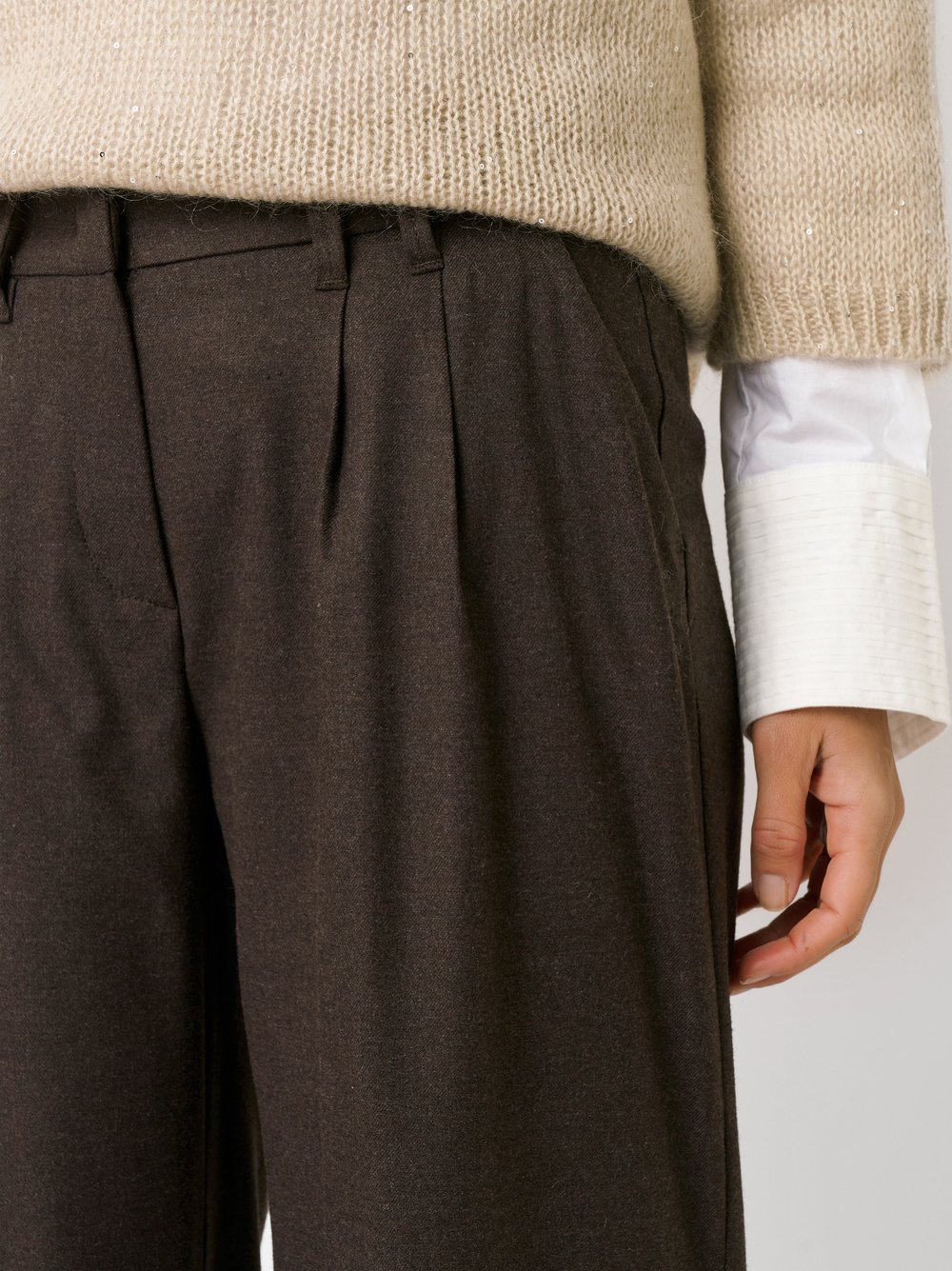 Hose Luisa dark brown Detailansicht