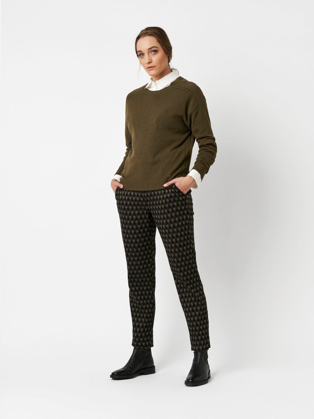 Hose Jenny black/brown Outfitansicht Hose Jenny black/brown Outfitansicht