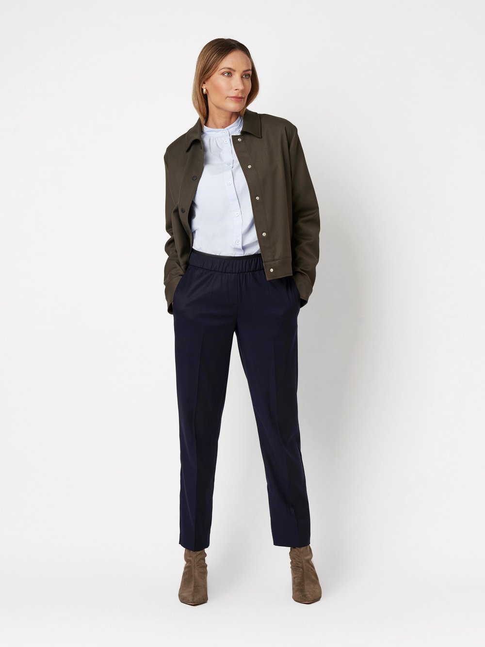 Trousers Sue dark blue outfit view