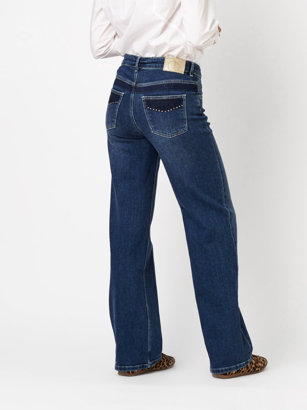 Jeans Ella mid blue Rueckansicht Jeans Ella mid blue Rueckansicht