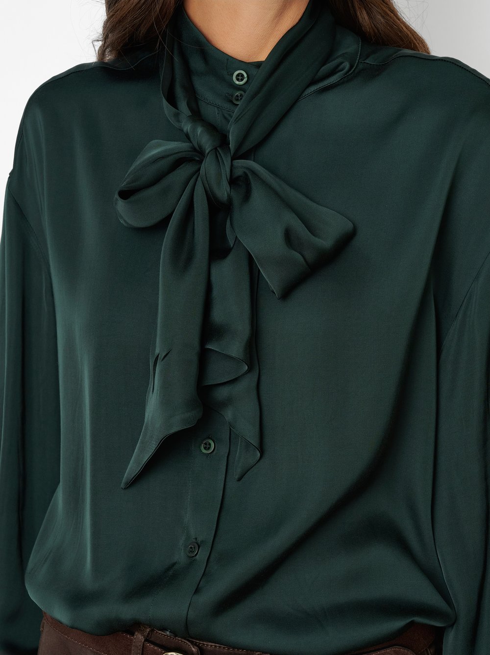 Elegant Tie-Neck Blouse | Style »Alva« Dark Green