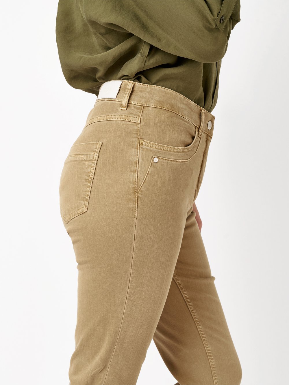 Damenjeans Be Loved in light brown, High Waist Jeans aus Colour Denim, Detailansicht