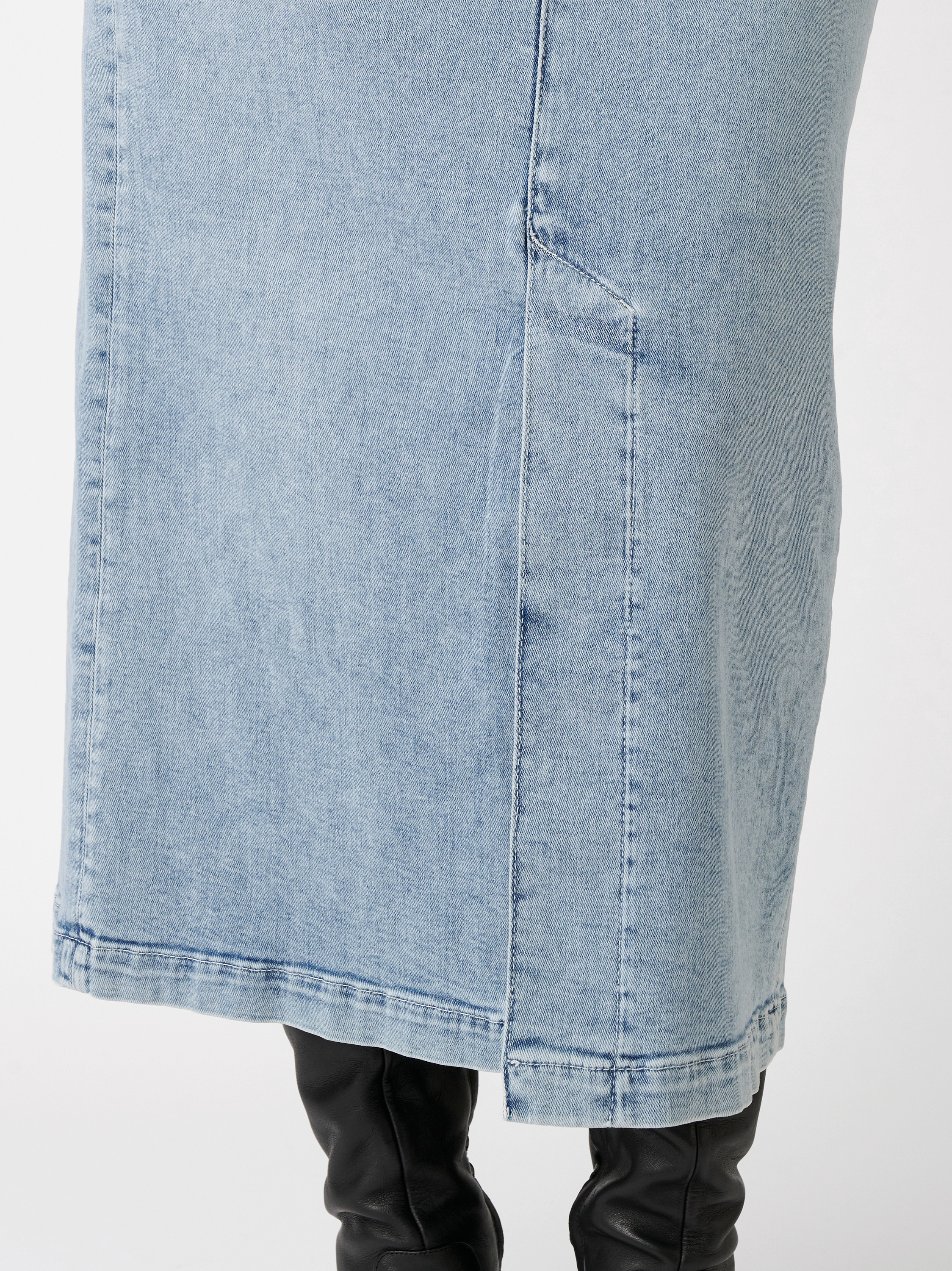 Rock Skirt light blue Detailansicht Rock Skirt light blue Detailansicht
