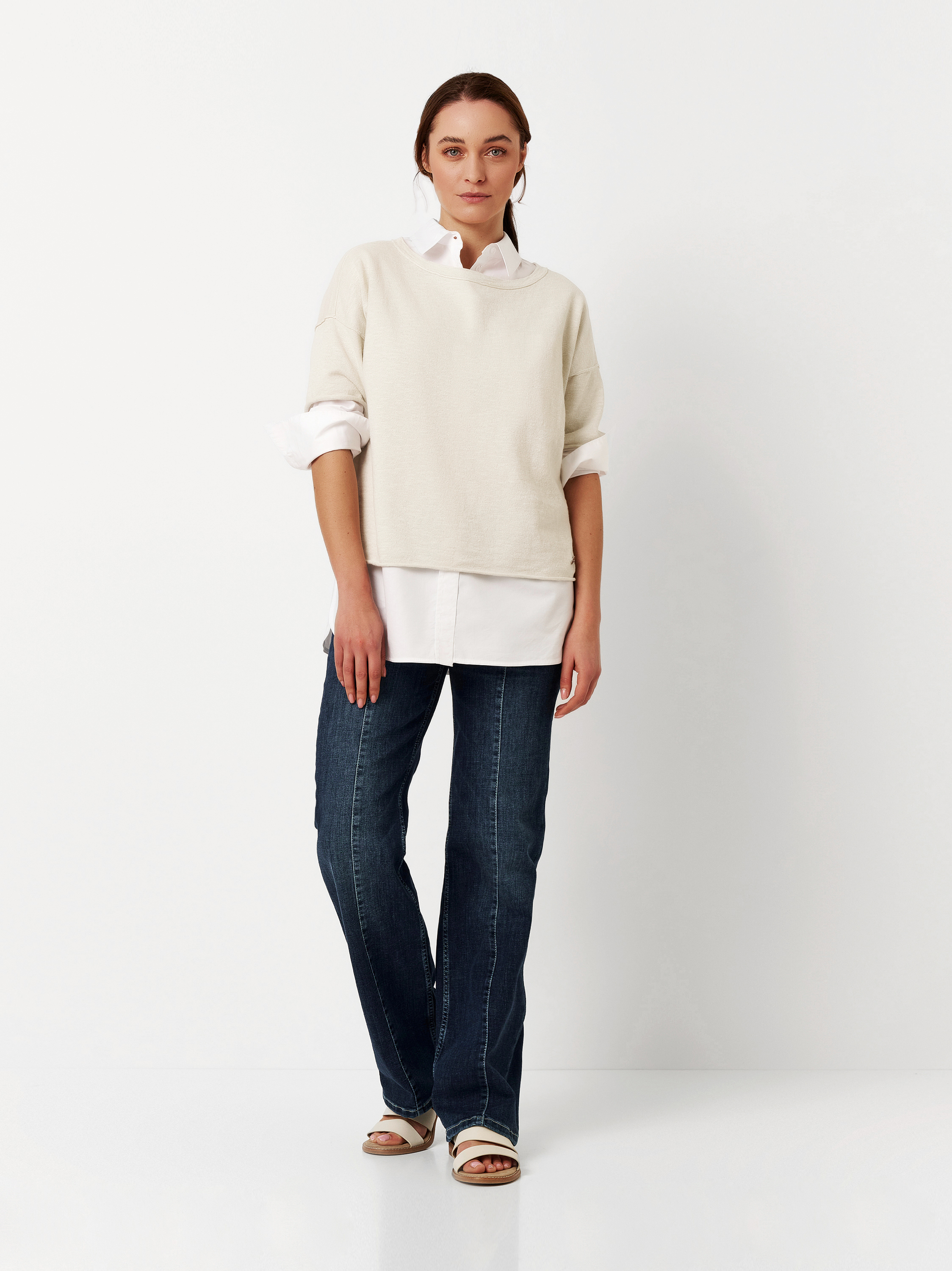 Jeans Ella dark blue Outfitansicht Jeans Ella dark blue Outfitansicht