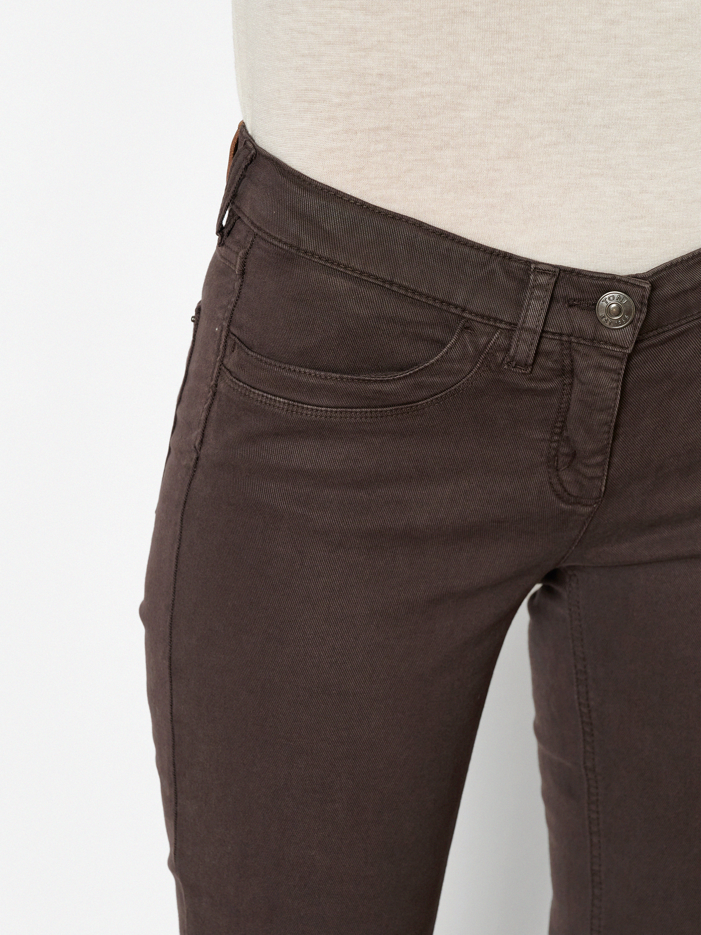 Damenhose Perfect Shape in Dunkelbraun, Softe Twillhose mit perfekter Passform, Detailansicht