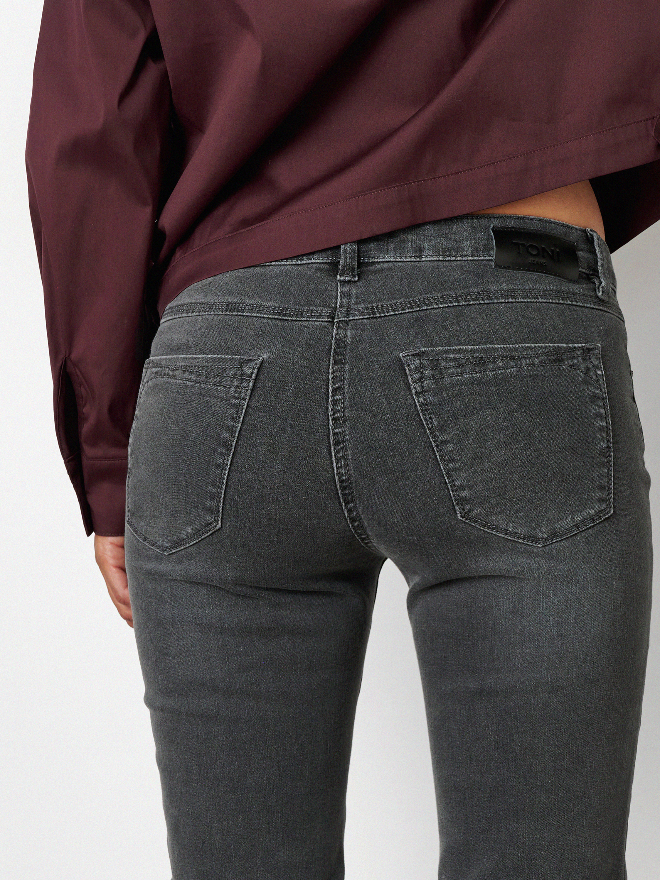 Damenjeans Perfect Shape in Grau, Jeans mit Shapingeffekt, Detailansicht