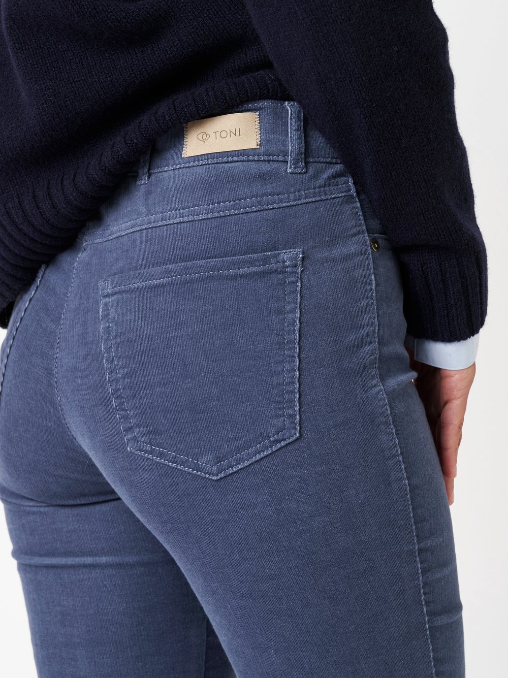 Trousers be loved blue detail view