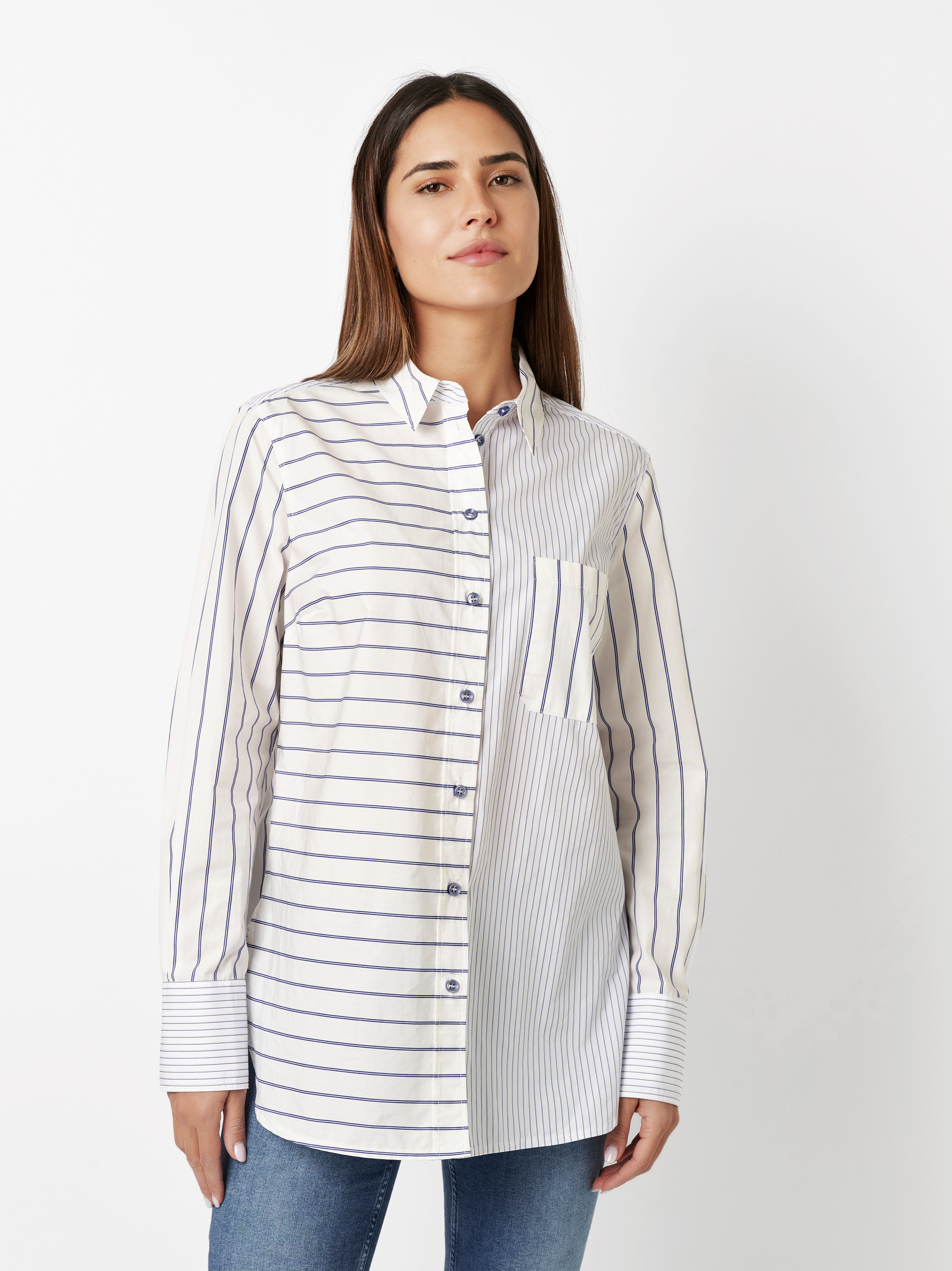 Bluse Alma white/blue Vorderansicht