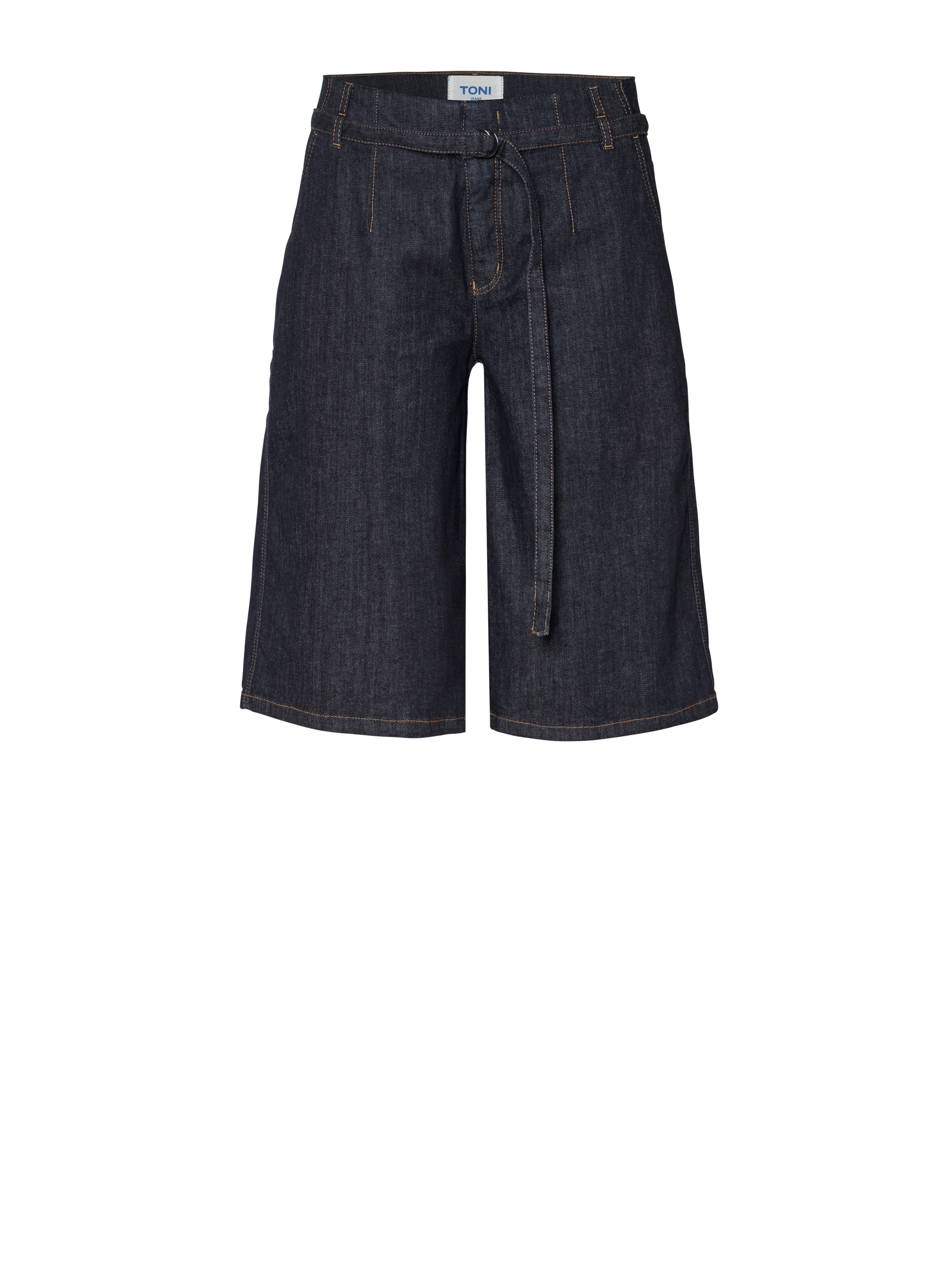 Damenshorts Liv Bermuda in dark blue, Weite Jeans-Bermuda mit Guertel, freigestellte Produktansicht