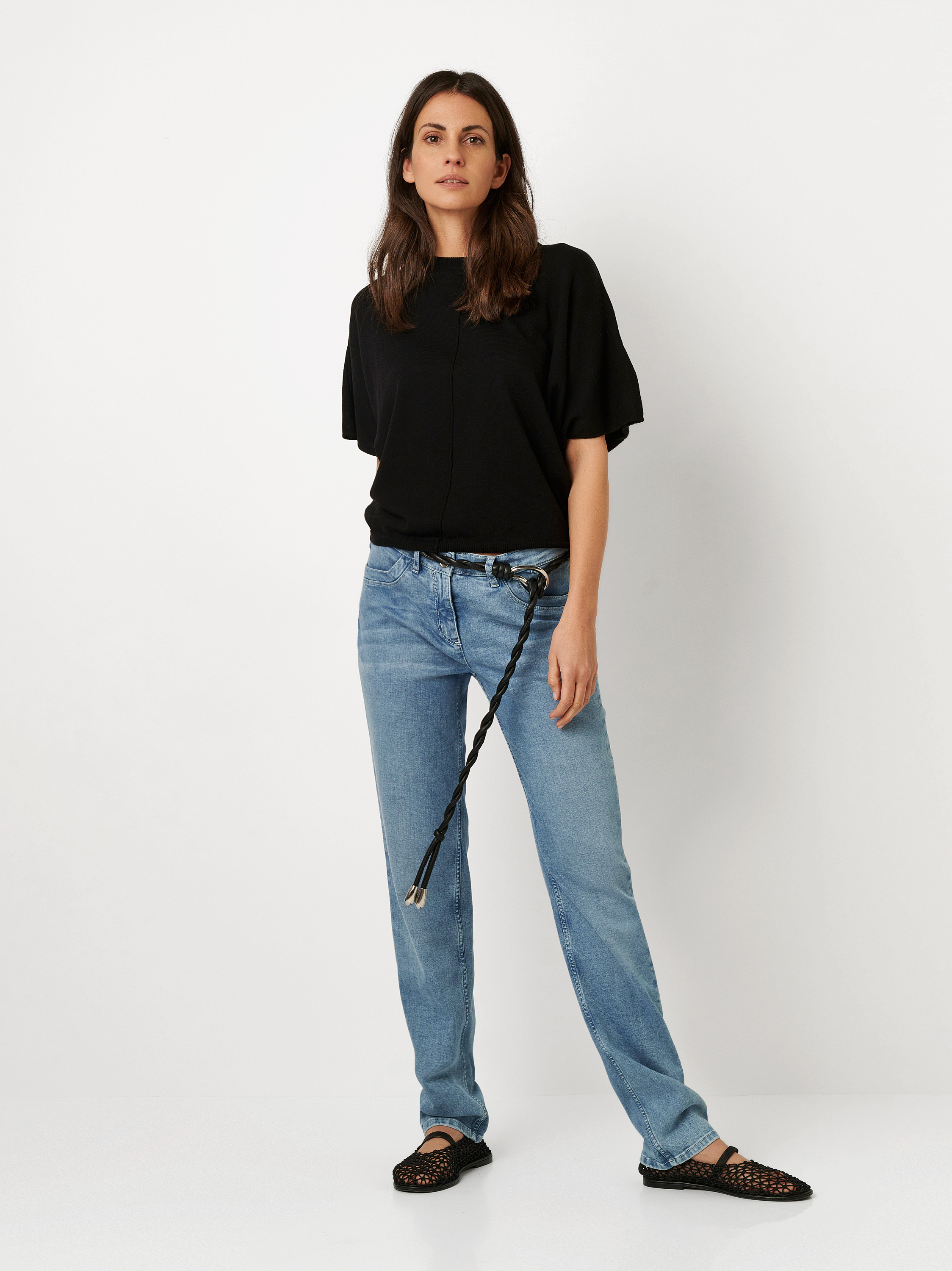 Jeans Perfect Shape light blue Outfitansicht Jeans Perfect Shape light blue Outfitansicht