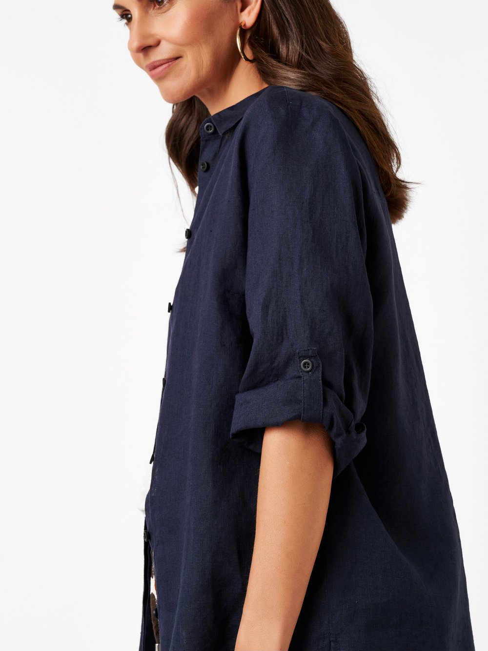 Womens blouse Clay in dark blue, relaxed linen shirt, detail view