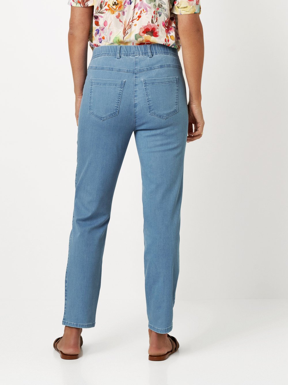 Jeans Alice light blue rear view