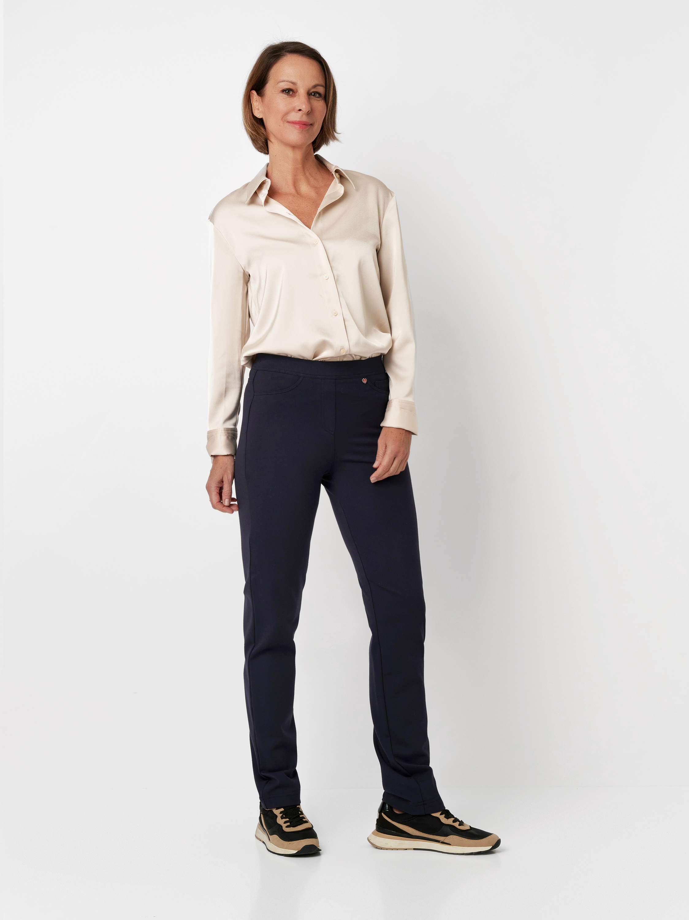 Hose Alice navy Outfitansicht Hose Alice navy Outfitansicht
