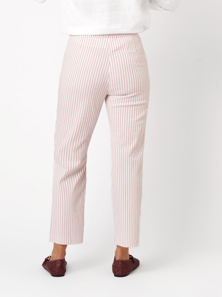 Womens trousers Scarlet Wide 3/4 in rose / white, relaxed 3/4-length trousers, back view worn by model