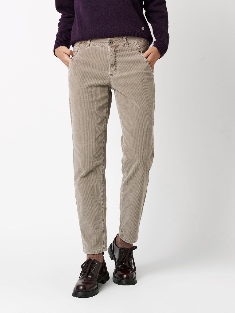 Hose Liv taupe Vorderansicht