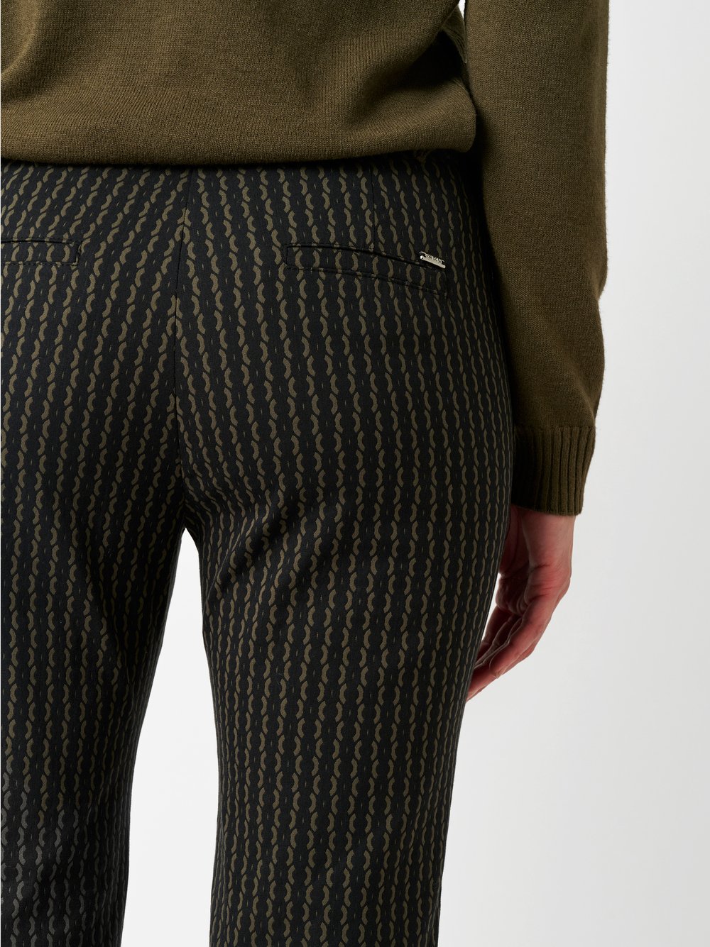 Hose Jenny olive/black Detailansicht Hose Jenny olive/black Detailansicht