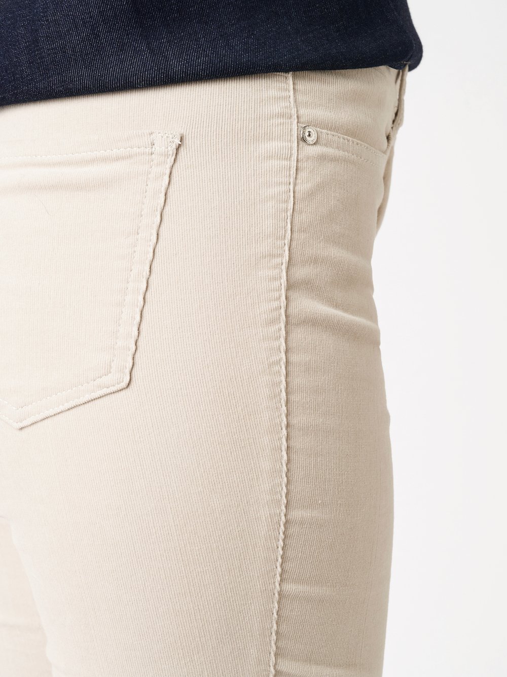 Hose be loved light beige Detailansicht Hose be loved light beige Detailansicht