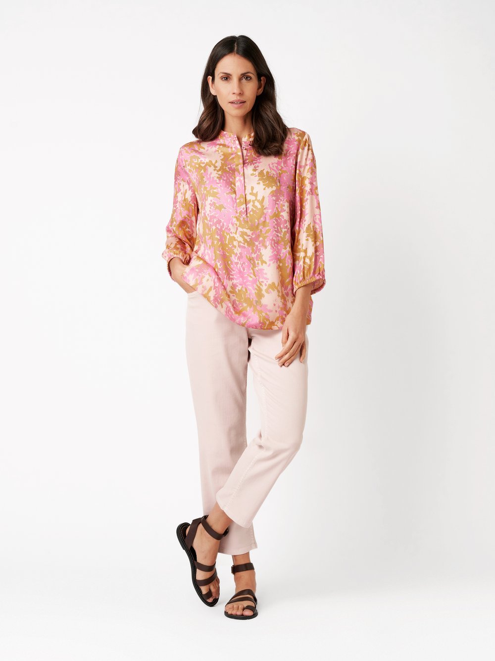 Womens blouse Alis in multicolour pink, pull-on blouse with summer print, outfit view worn by model