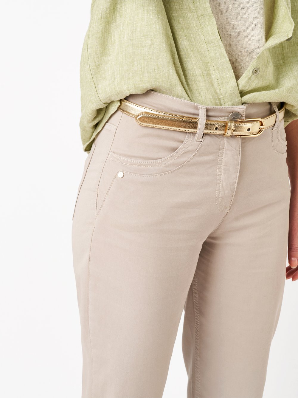 Damenhose Be Loved in stone, High Waist Hose aus softer Baumwolle, Detailansicht